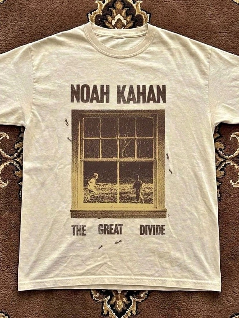 Noah Kahan The Great Divide Window Tee Graphic Short Sleeve in Cream